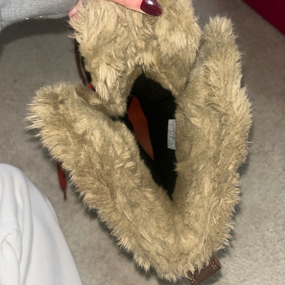 Sorel winter boots - Picture 3 of 5
